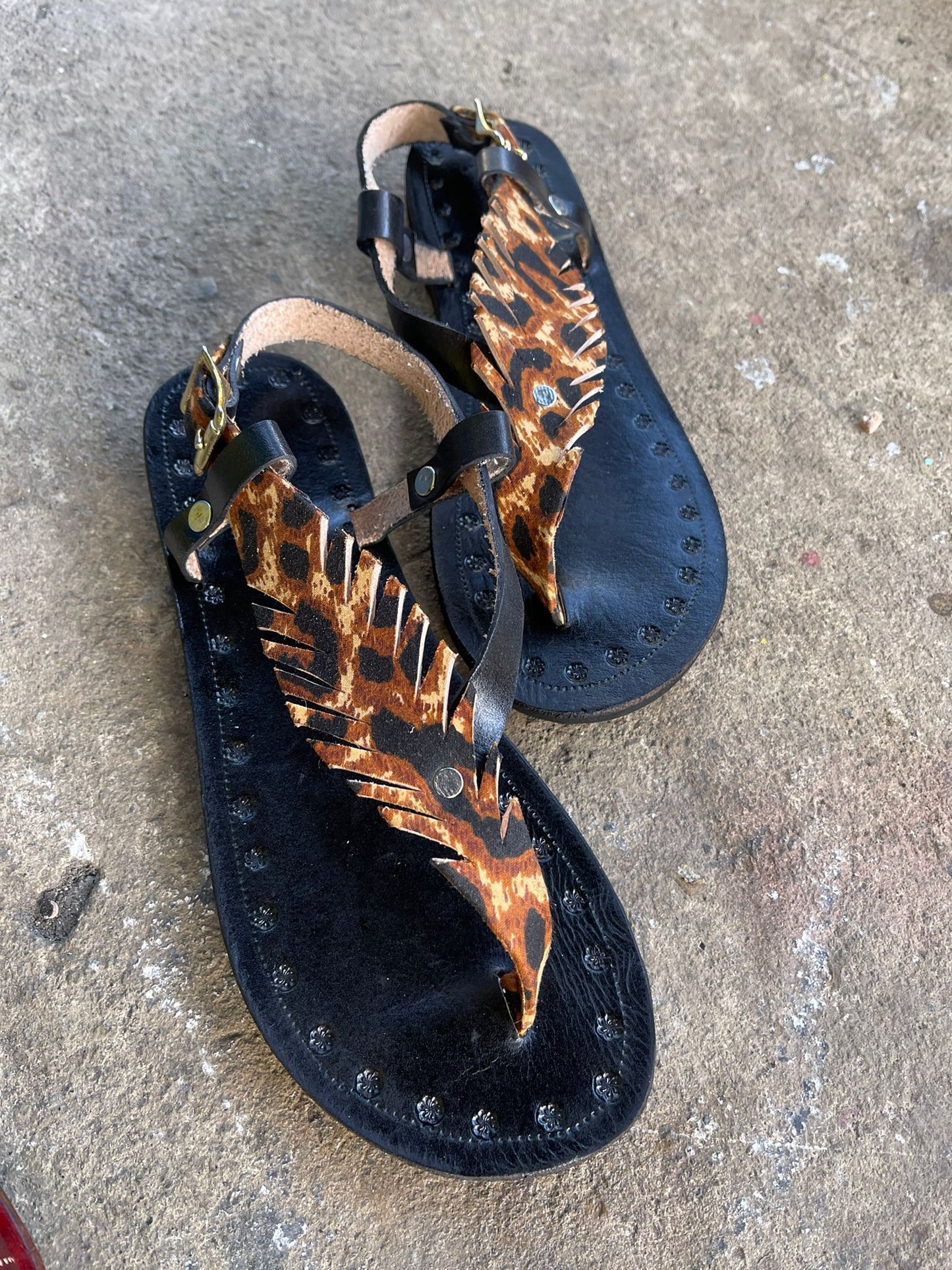 Women Camron's Sandals | Women Leather Sandals | Buydominicaonline